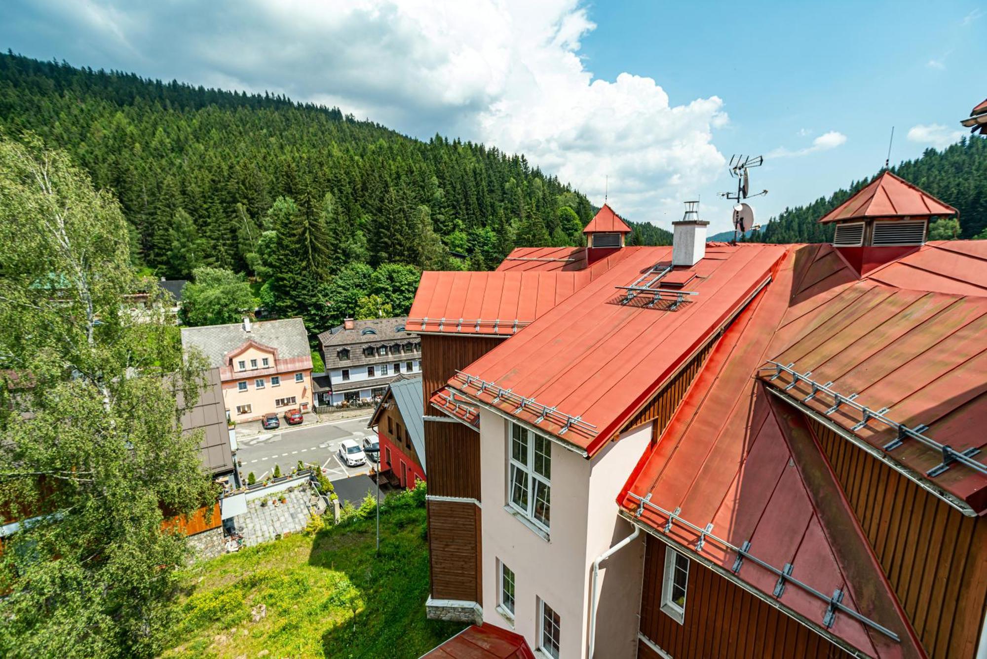 Apartman V Srdci Pece Leilighet Pec pod Sněžkou Eksteriør bilde